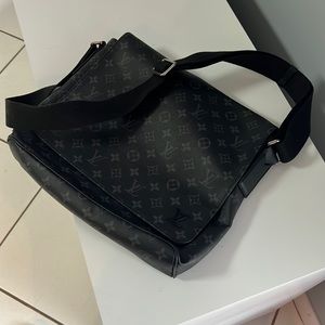 Louis Vuitton laptop side bag